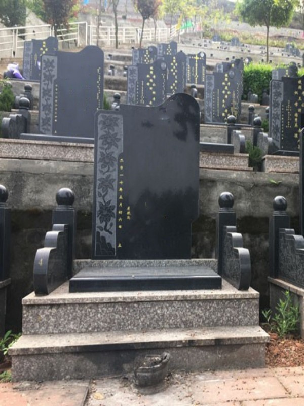 白塔山公墓墓型样式5
