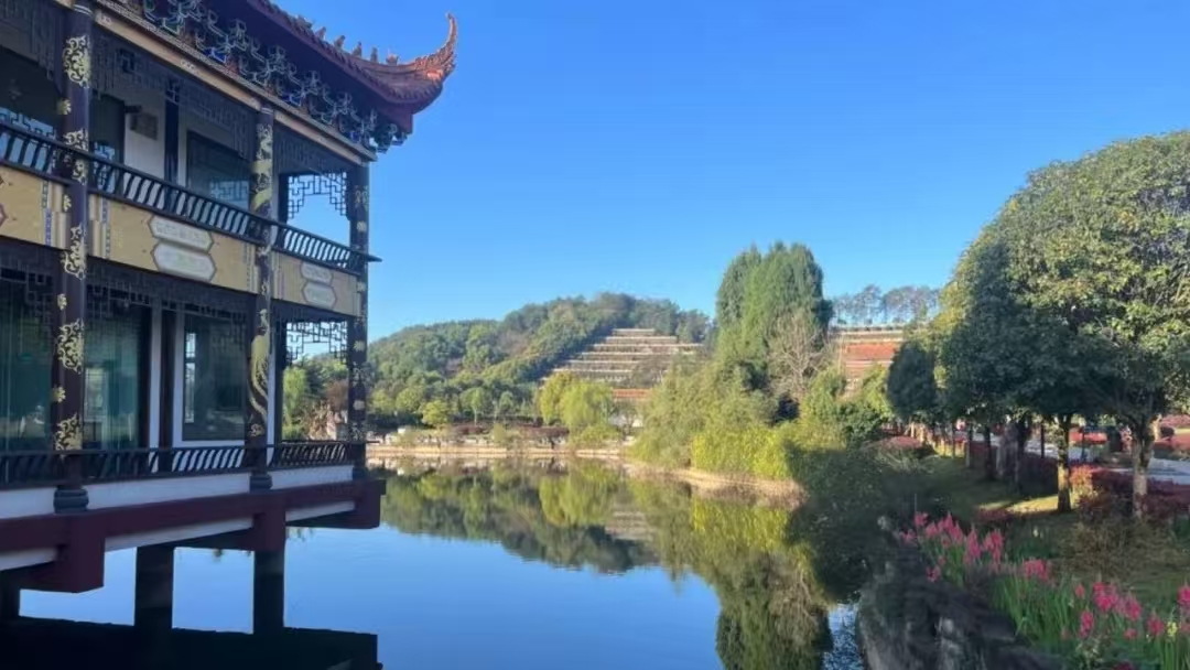红枫艺术陵园实景6